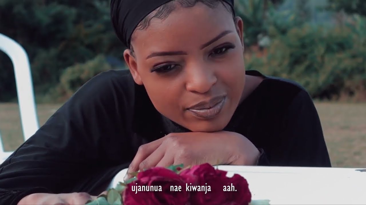 Fadhaking_-_Hakutaki_-_  acoustic Video official