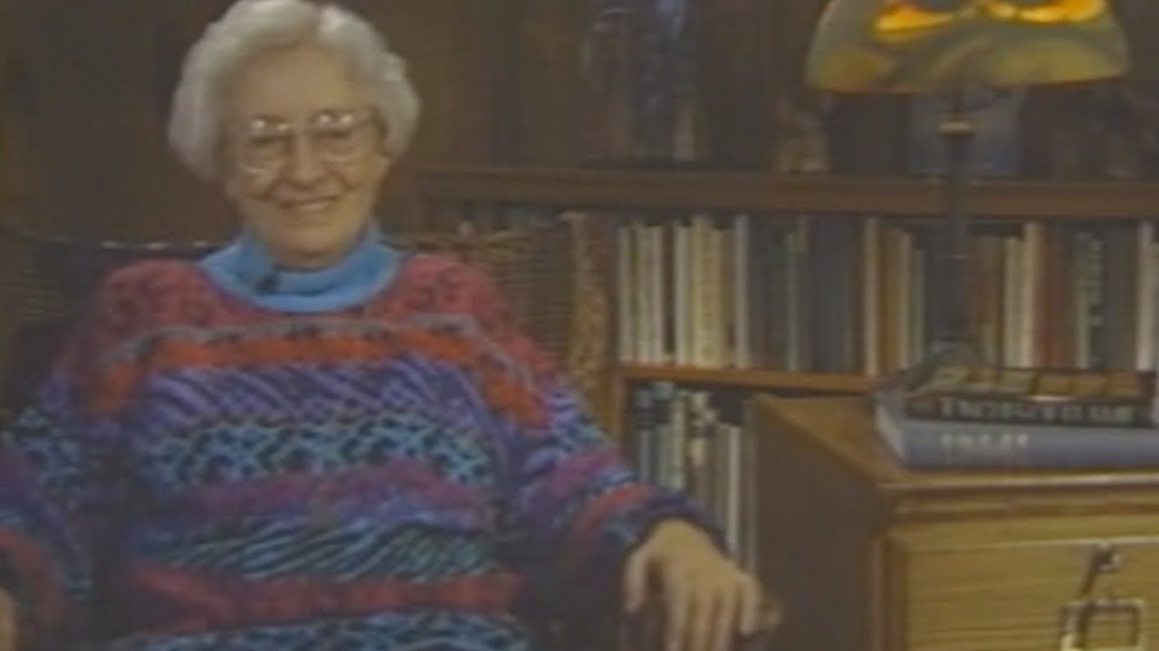 Unintentional ASMR   Kathryn Tucker Windham Southern Accent Storyteller Writer Ghosts Her Life
