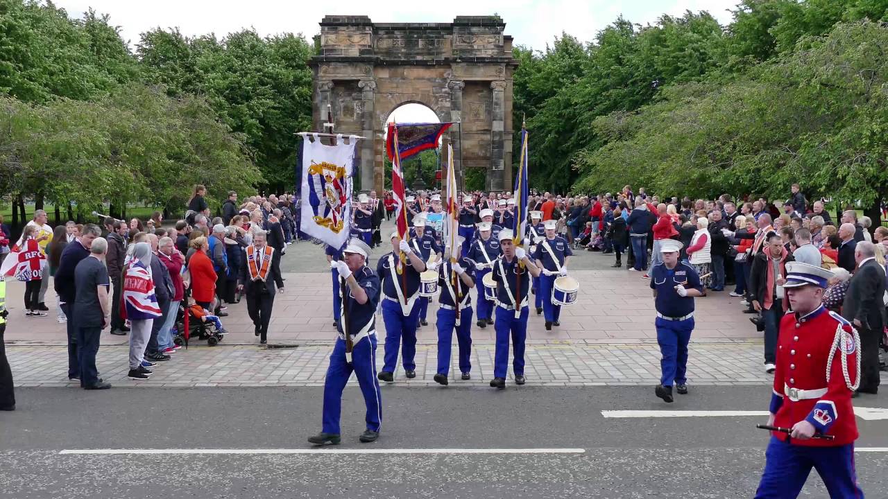 Glasgow Big Walk 2016 - Bands Exit Glasgow Green