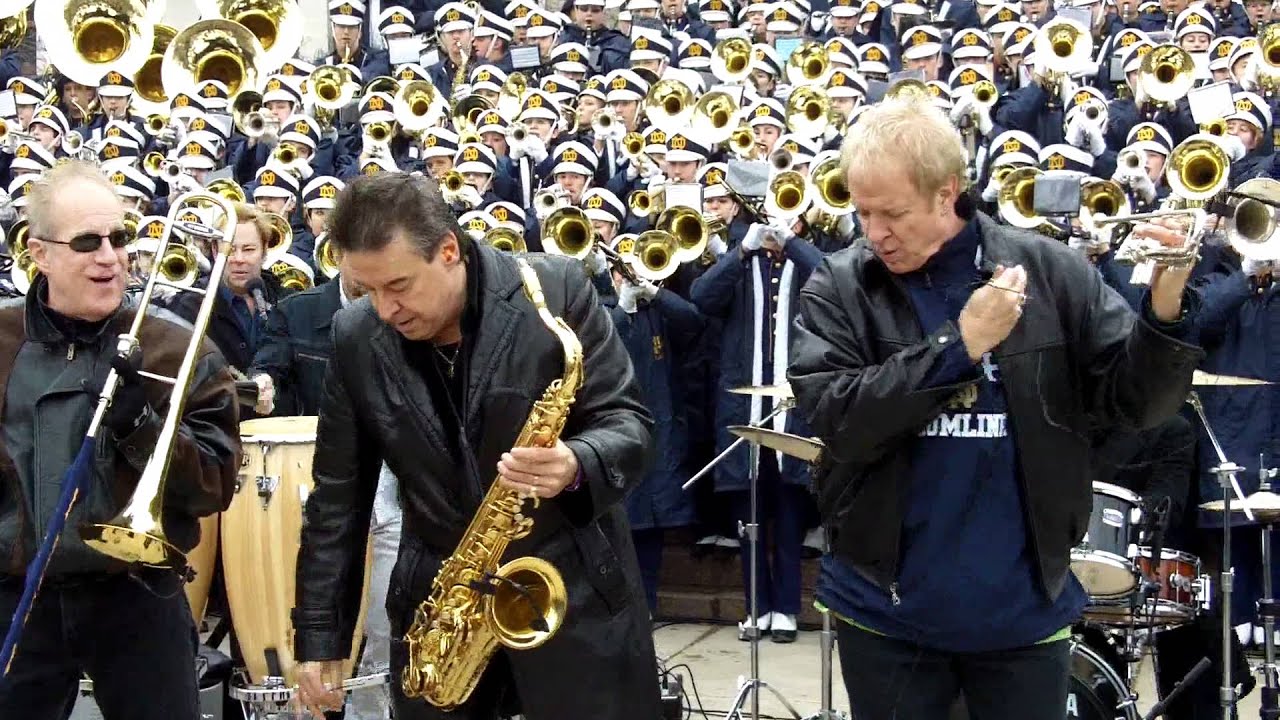 Chicago - 25 or 6 to Four with Notre Dame Marching Band 11-19-11