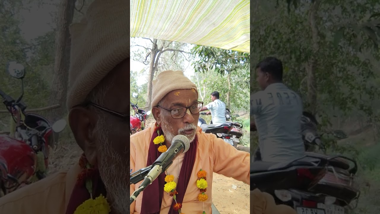 পশ্চিমমেদিনীপুরে  গ্রামের মধ্যে নিত্যানন্দেরছেলে বীরচন্দ্রের তিনঠাকুর দর্শন মাঘীপূর্ণিমা কলিযুগআরম্ভ