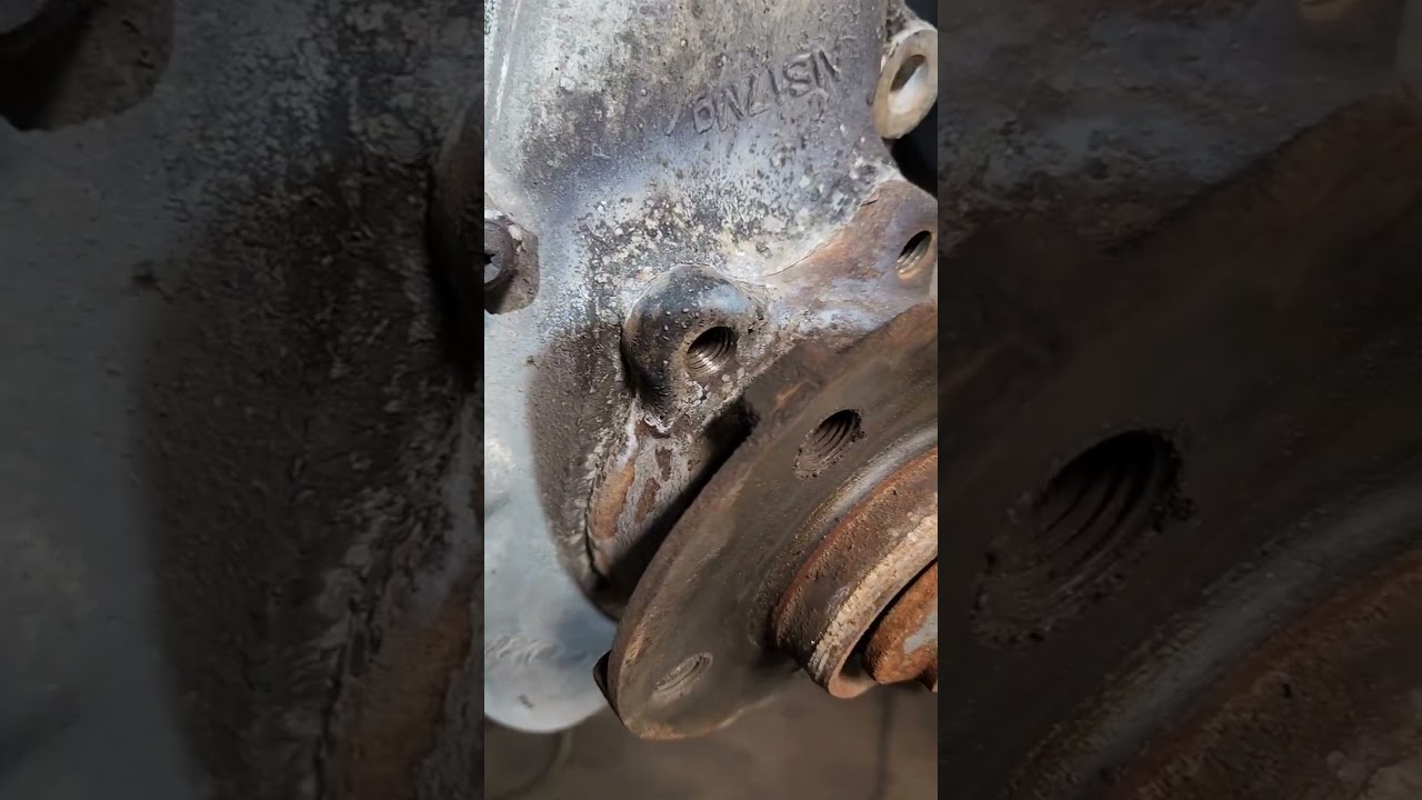 Audi B7/B8 Front wheel bearing removal with stripped 12point bolt