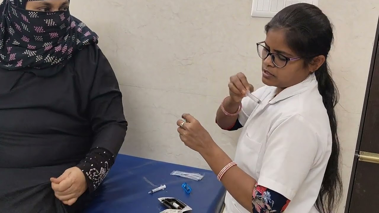 IM injection veyadam ela#intramuscular injection#arm injection#trending#viral#doctor#female#hospital