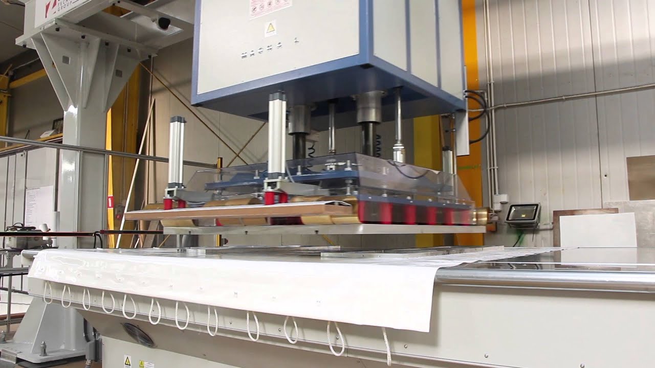 MAGNA L (2016) | High Frequency Welder for high speed doors, tents, tarpaulin, tensile structures