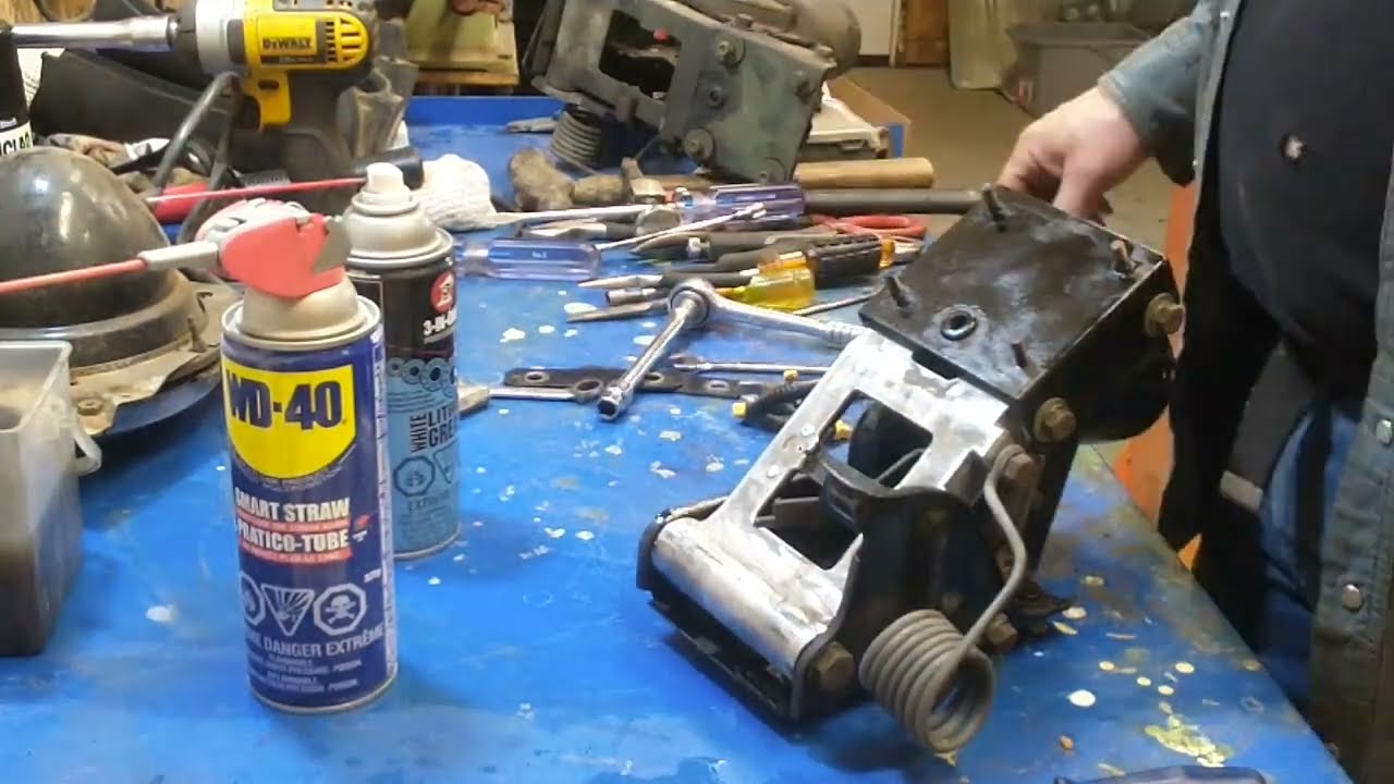 1980 Triumph TR7  Fix up the Headlights  Episode 35