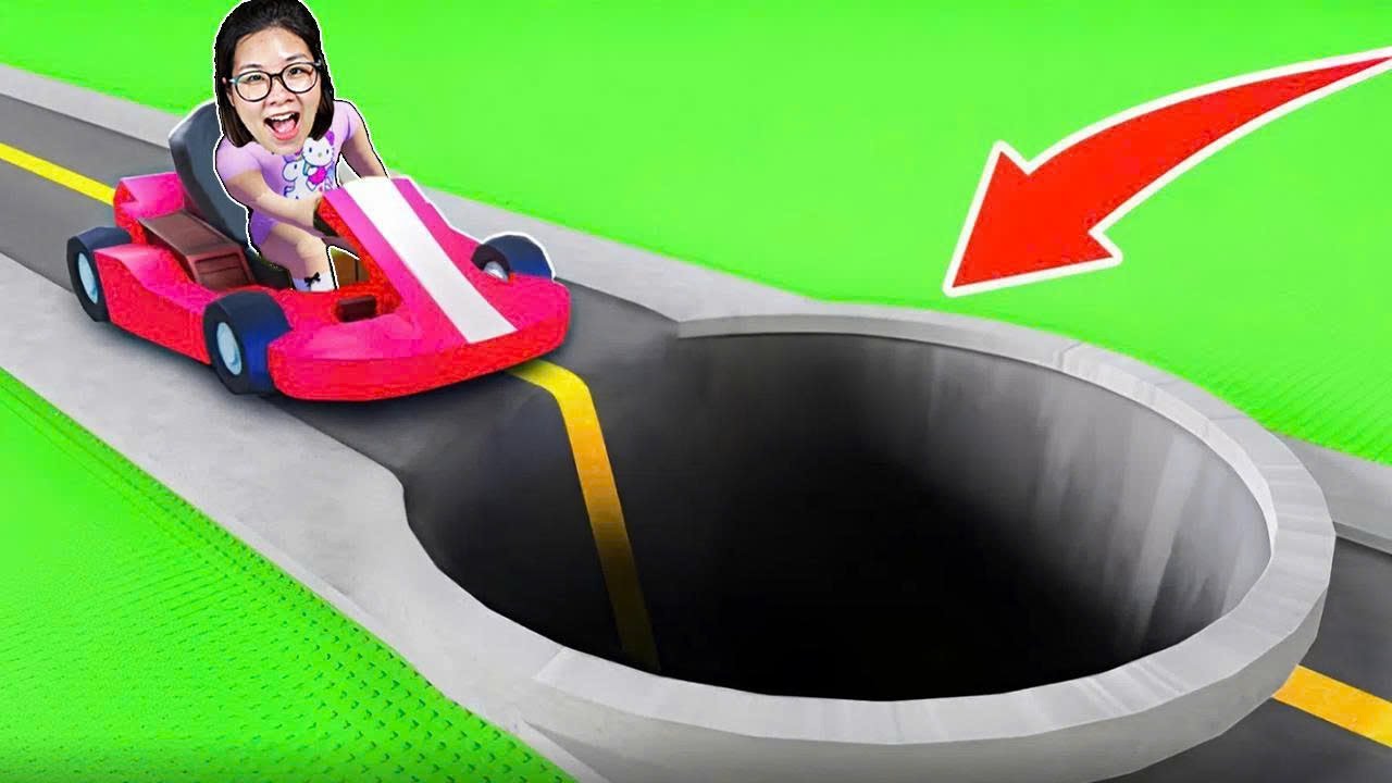 Ốc TV Thử Thách Đua Xe Vượt Trướng Ngại Vật Siêu Khó Trong Roblox