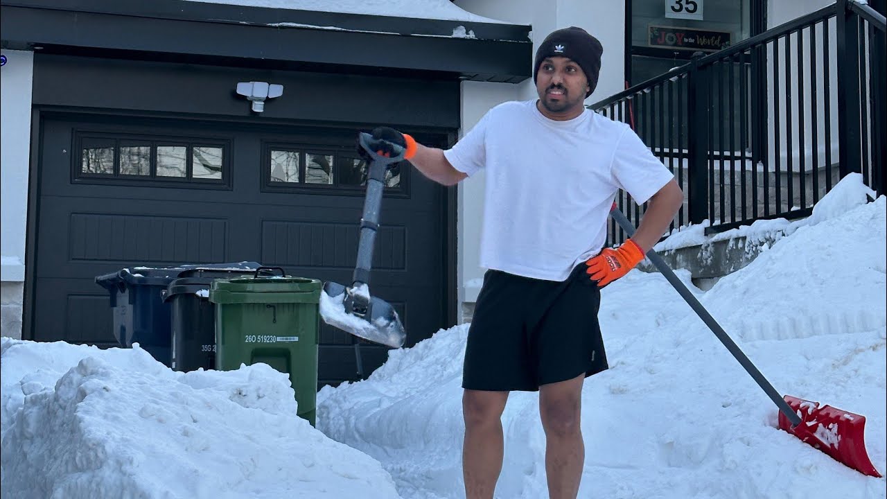 കാനഡയിലെ Snow Storm ന്റെ ബാക്കിപത്രം 🥶😂| My First Vlog | Toronto, Canada