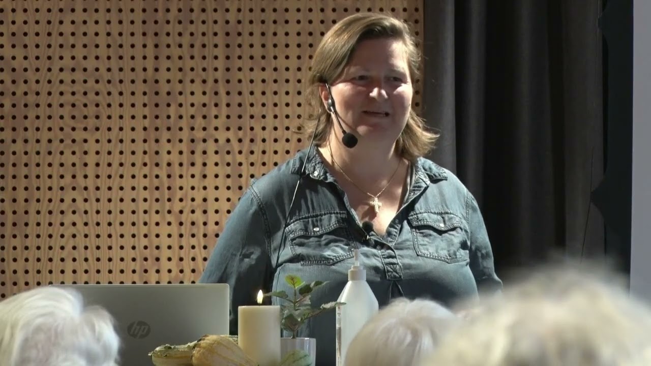 HERNING KIRKECAFE MED MIRJAM Madsen -2