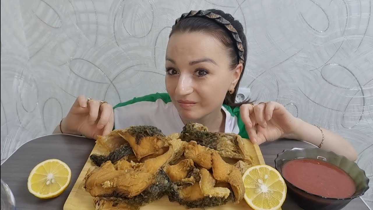 Сазан Жареный🐟🍋‍🟩Не Могу Разговаривать🤭#мукбанг#неасмр#еда#