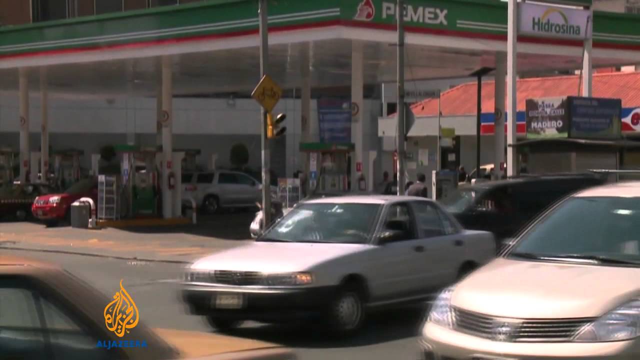 Energy reform bill spurs division in Mexico