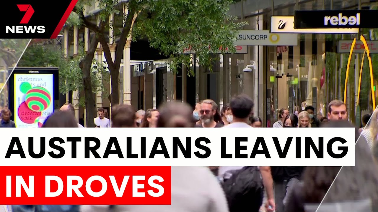 Australians leaving country at record post-pandemic high | 7NEWS