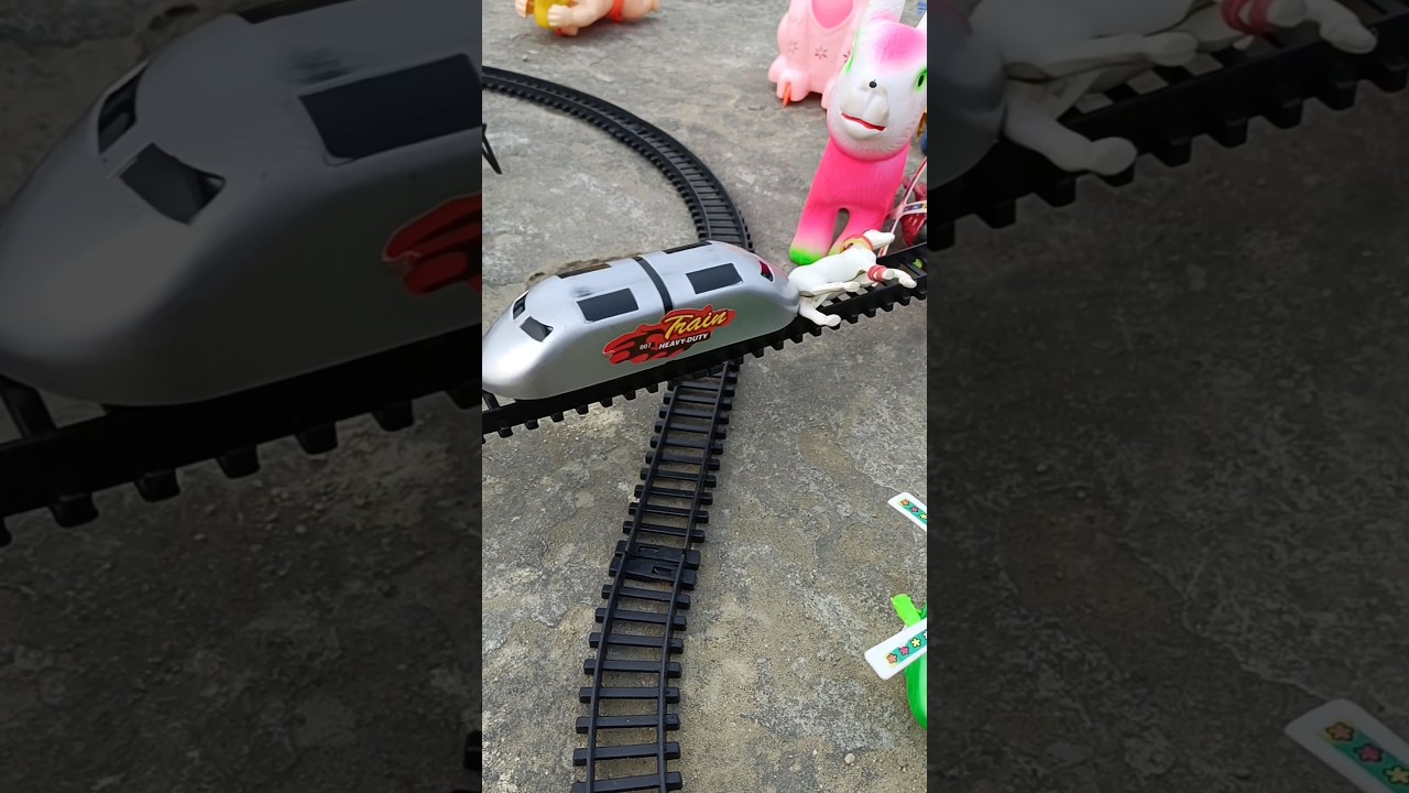 train ki video 🦜#tractor #gadi #doraemon #dhuma #tak #truck#train #cartoon #short 🦜🐧🦚