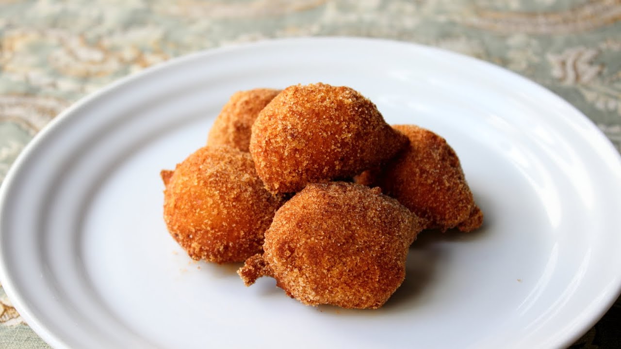 Pumpkin Zeppole (Simple Italian Doughnut) - How to Make Pumpkin Doughnuts