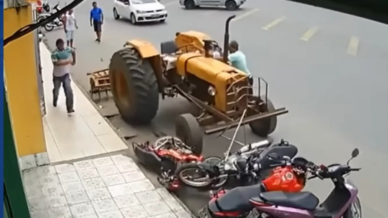 funny accidents | funny accidents videos | try not to laugh 😆