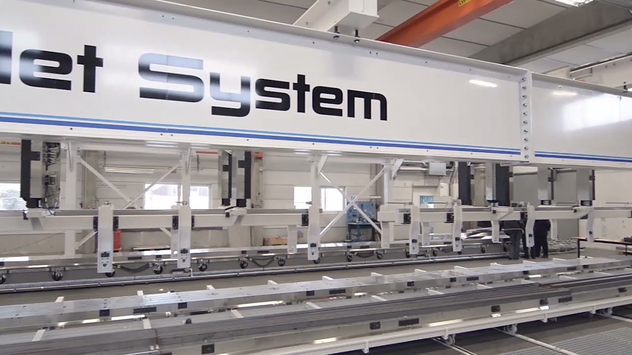 World's largest pallet system 950