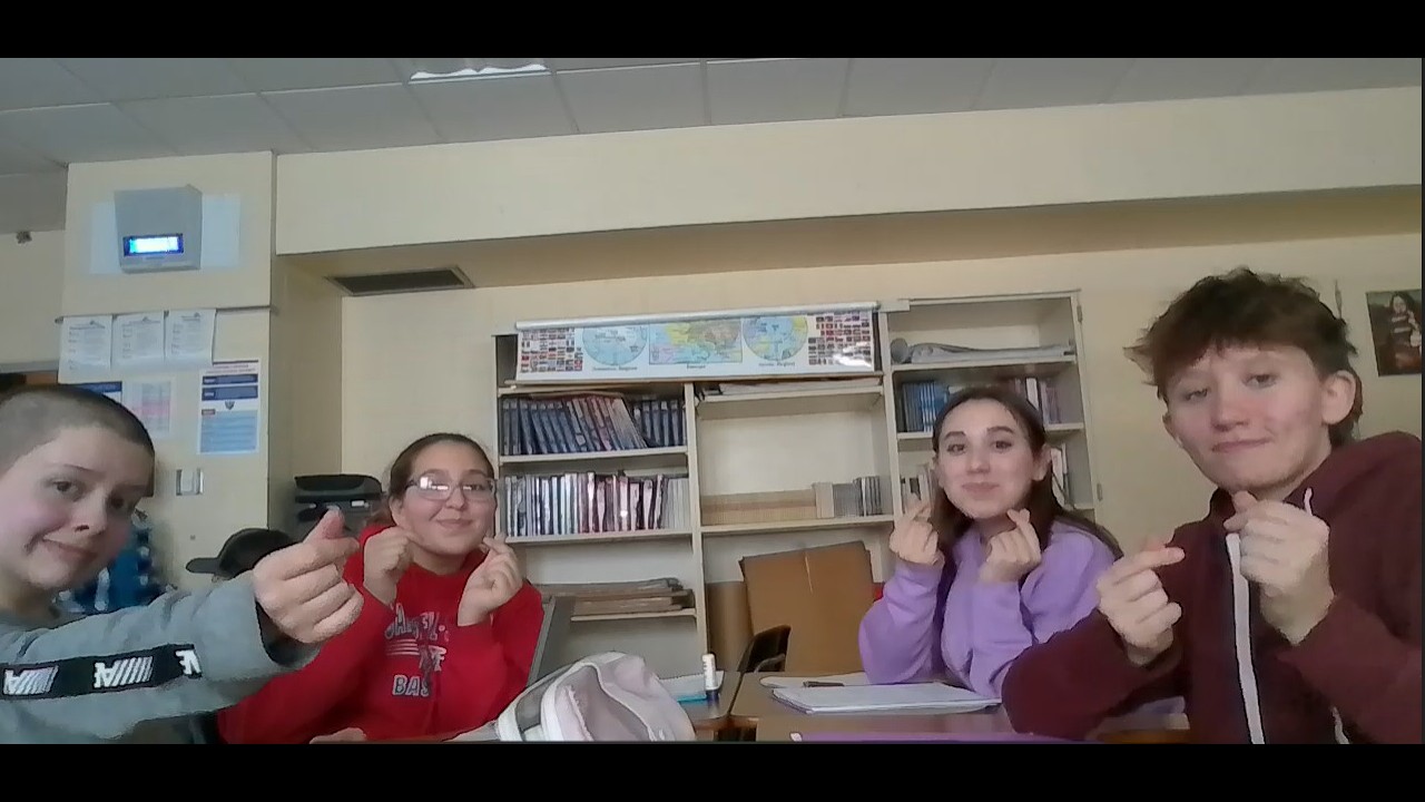 3freshiekam ft. Naomi