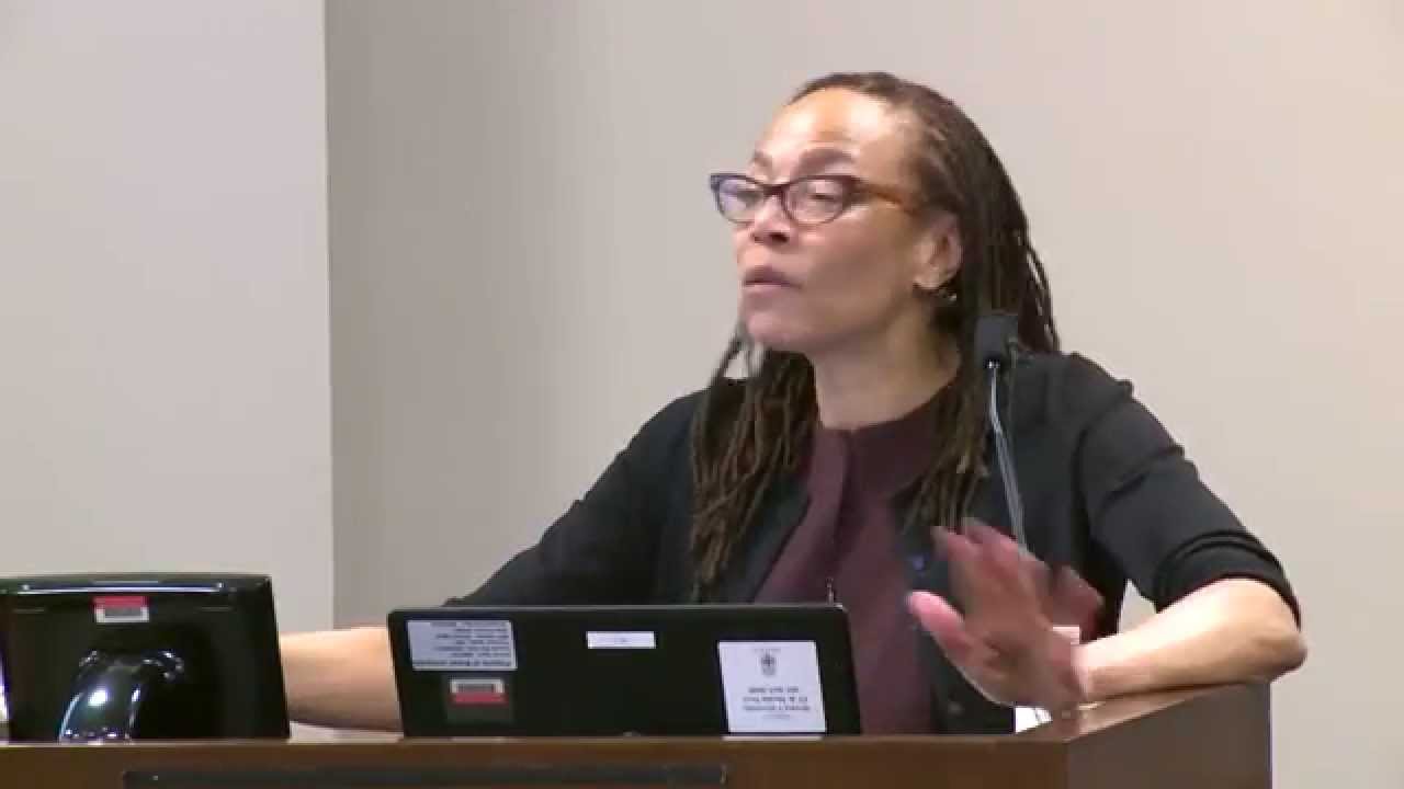 Dorothy Roberts: Race Medicine