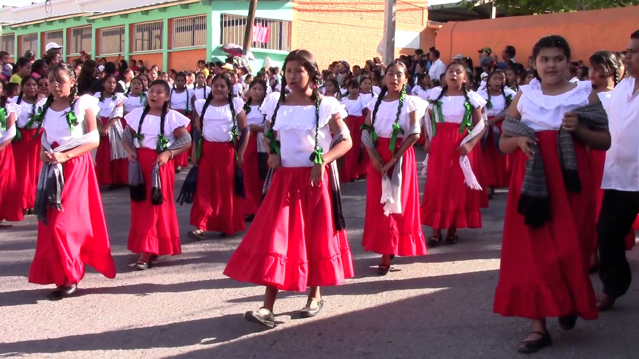 Desfile del 20 de noviembre en Tepalcingo