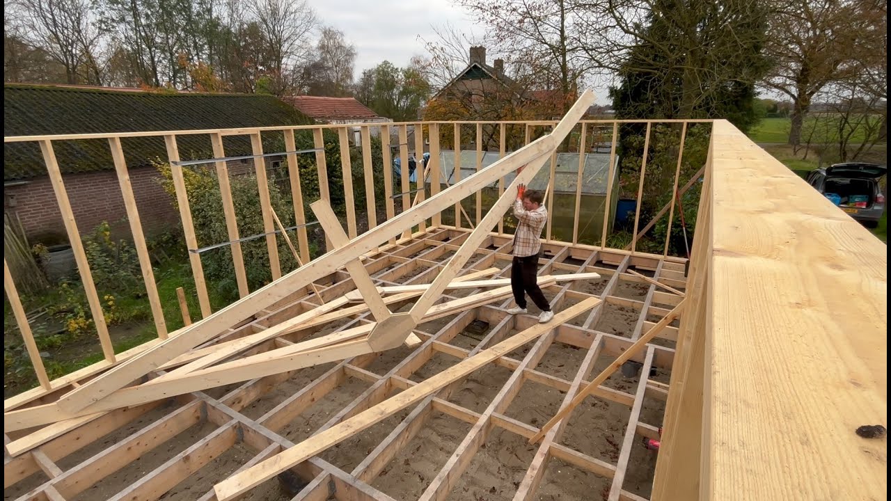 #10 Project mantelzorgwoning; dakspanten + steiger maken én nieuw gereedschap!