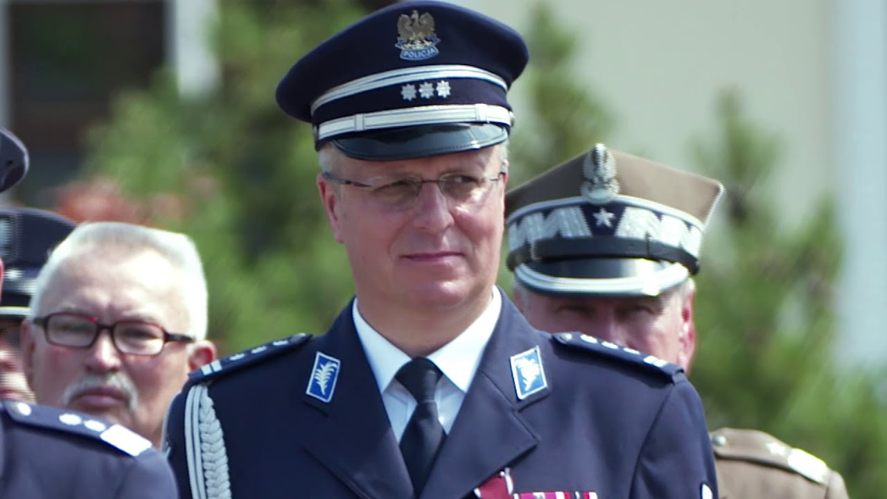 „Rektor policyjnej szkoły i jego habilitacja” (SUPERWIZJER TVN)