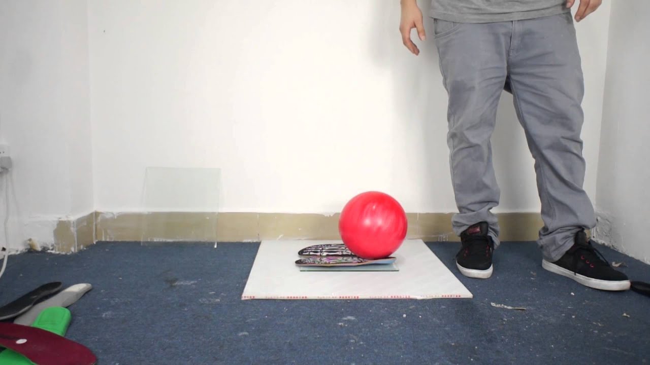 FP Insoles impact test - bowling ball dropped on glass