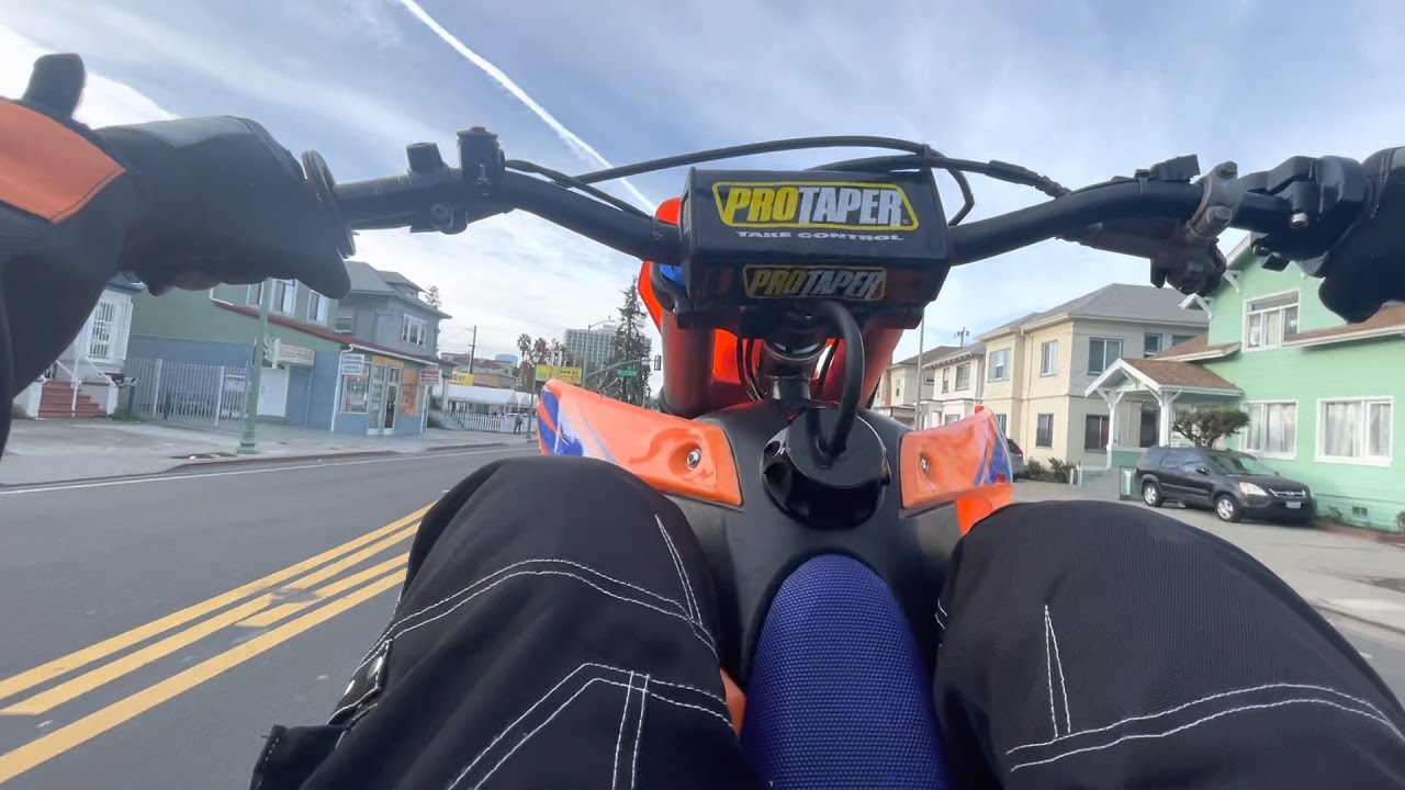 Apollo RXF does wheelies around Lake Merritt!! 