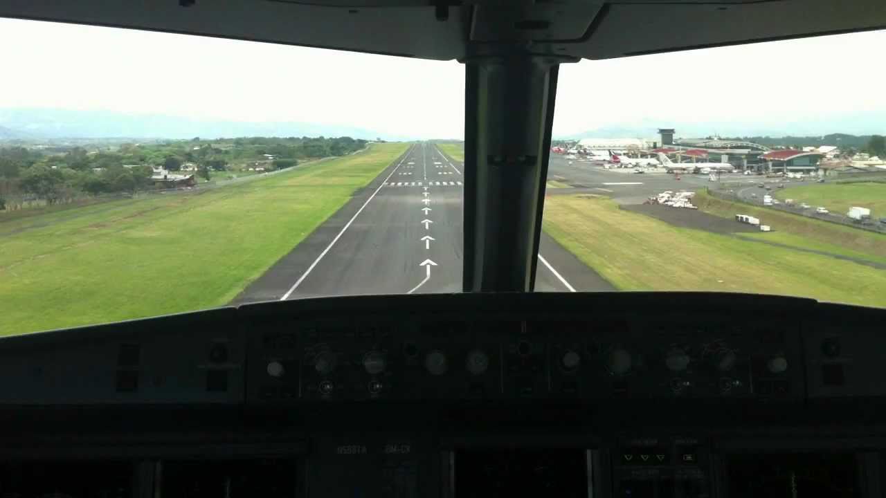 TACA Airbus A321 Landing RWY 25 - SJO