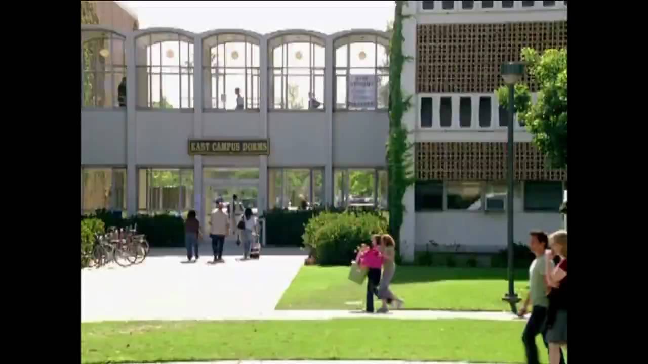 Walmart Commercial: Girl College Dorm 2009