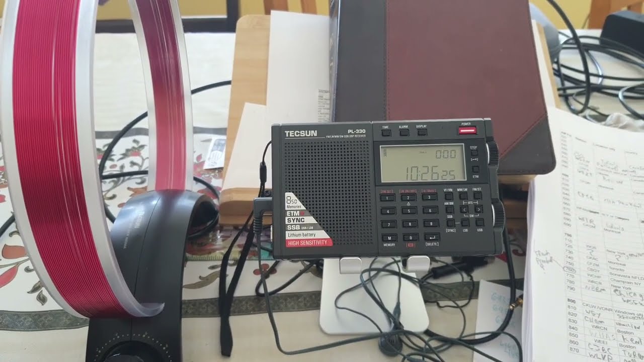  Tecsun PL-330 Dx-ing AM/MW. 