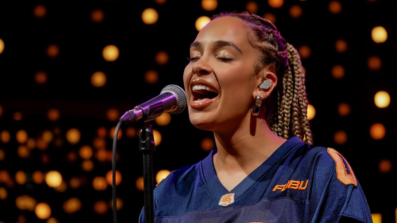 Jorja Smith - On My Mind (Live on KEXP)