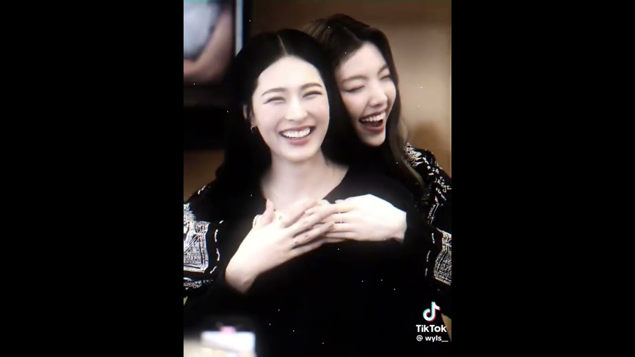 TikTok: Couple LingOrm #128