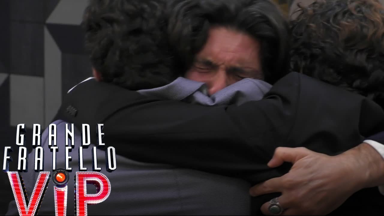 Grande Fratello VIP - Walter Nudo incontra i figli Elvis e Martin