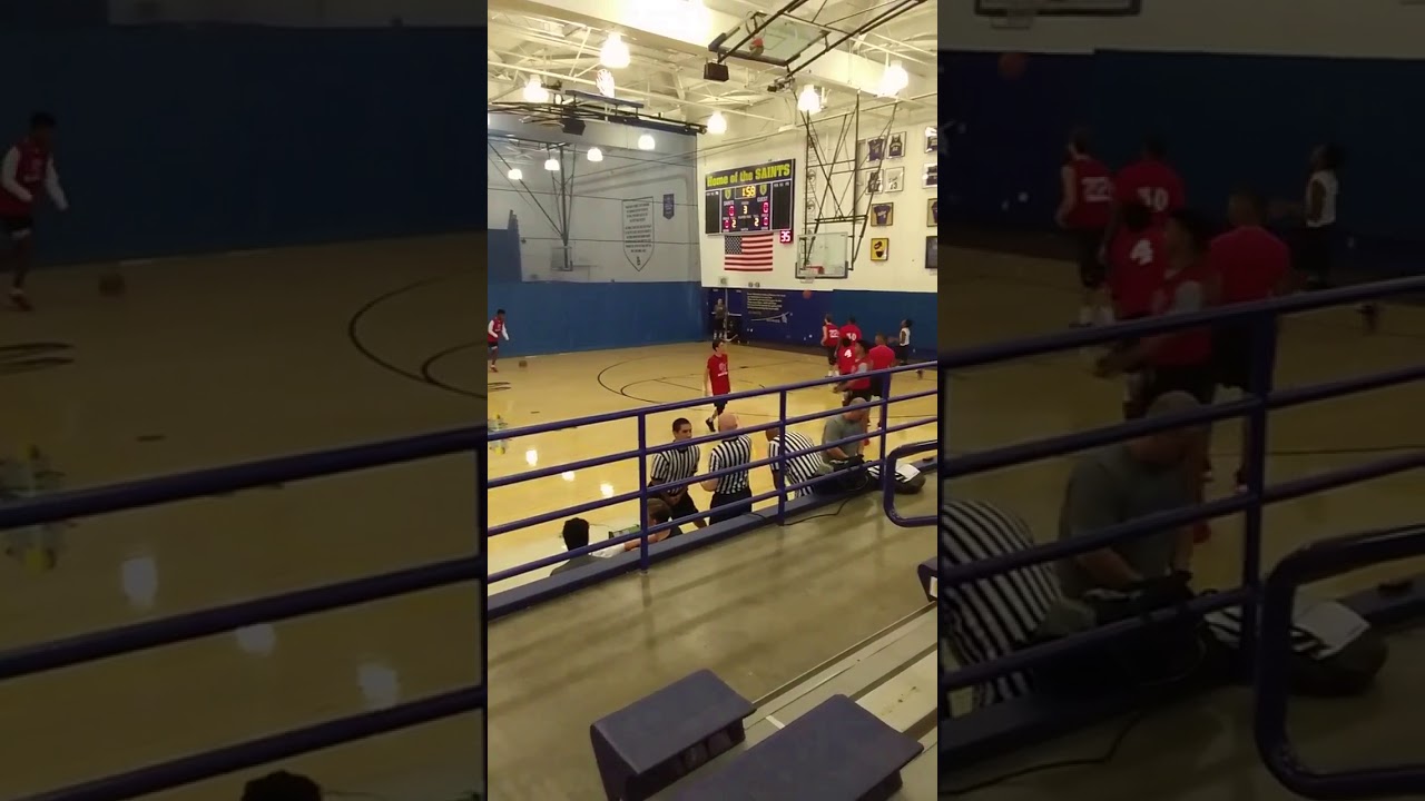 Brenton Knapper&rsquo;s first dunk in high school