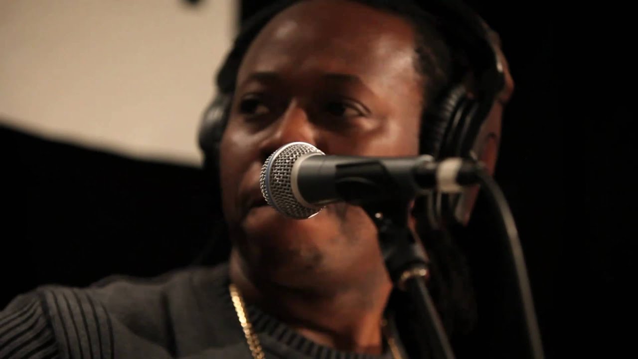 Aurelio - Tio Sam (Live on KEXP)