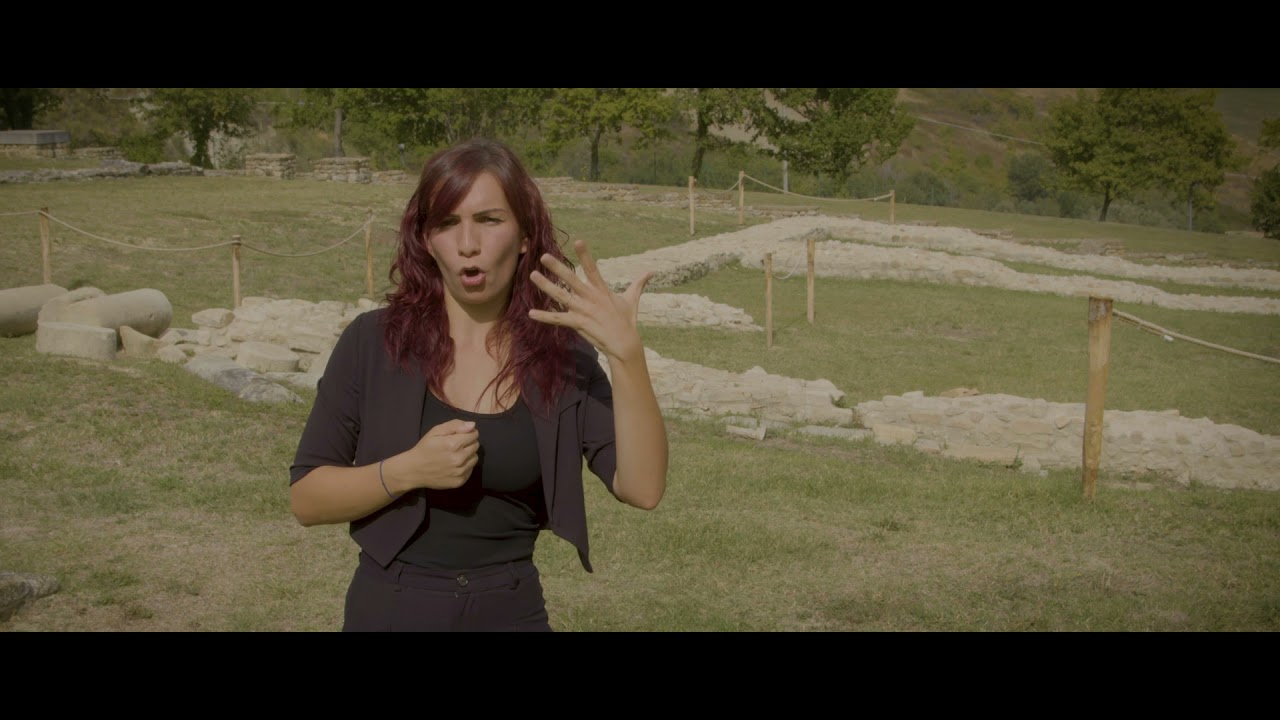 VIDEOGUIDA IN LIS AREA ARCHEOLOGICA LA CUMA MONTE RINALDO