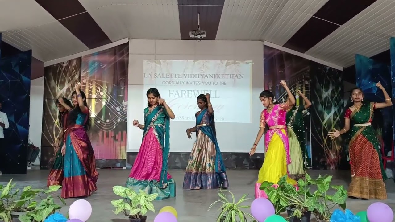 Namami namami prayer dance by MNDM LSVN 9th