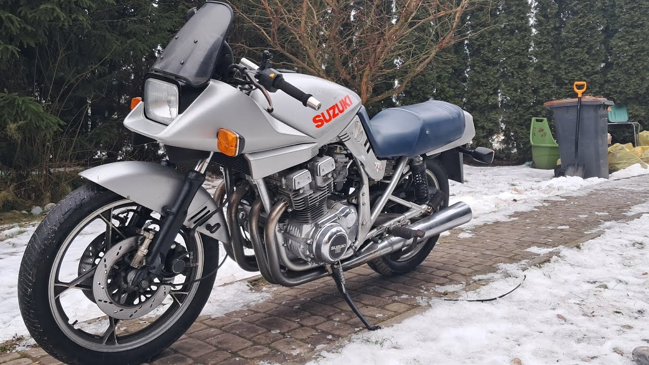 Suzuki GSX 750 Katana (GR71A) 1985r.