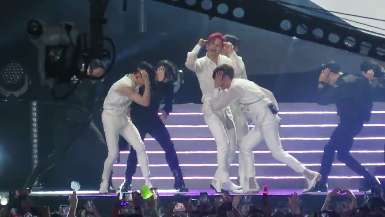 [FANCAM] Close // 에이비식스 (AB6IX) @ Kpop.Flex in Frankfurt (14.05.2022)