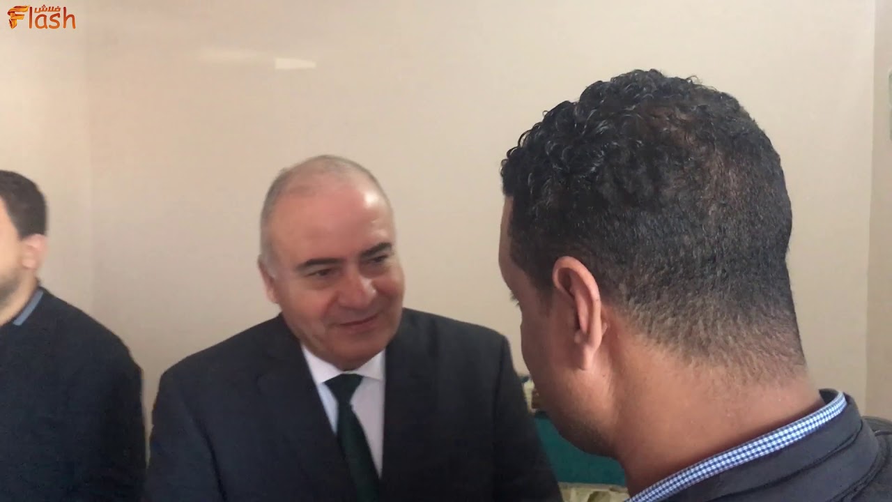 الحاج الضوى يشارك مؤسسه صناع الخير والسيد محافظ قنا فرحه ثلاث أشقاء برجوع نظرهم