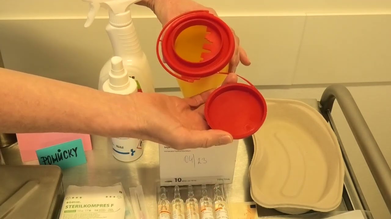 55 - Příprava sterilního stolku k šití rány