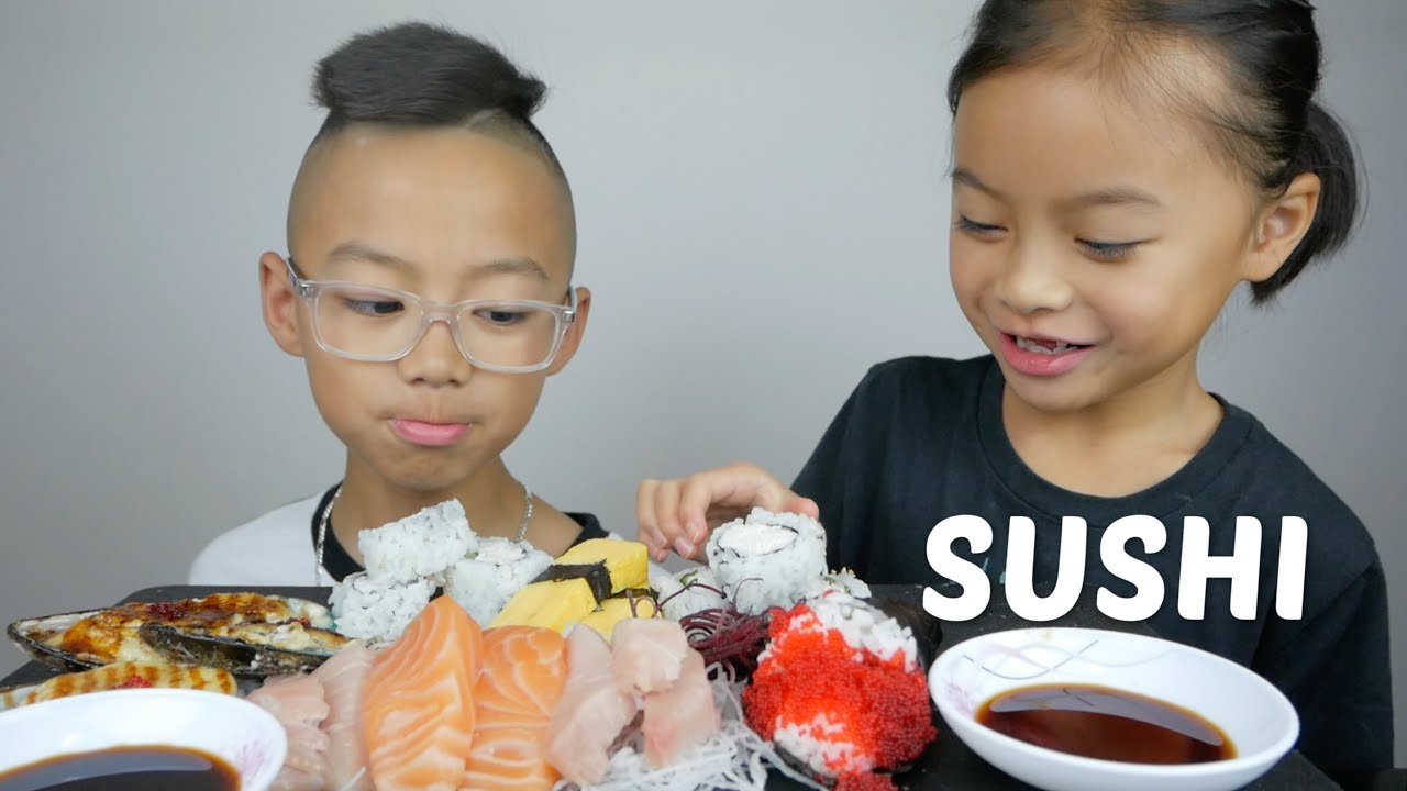 SUSHI Tobiko Cone, Salmon, Toro, Hamachi Sashimi, Mussel Motoyaki Mukbang | N.E Let's Eat
