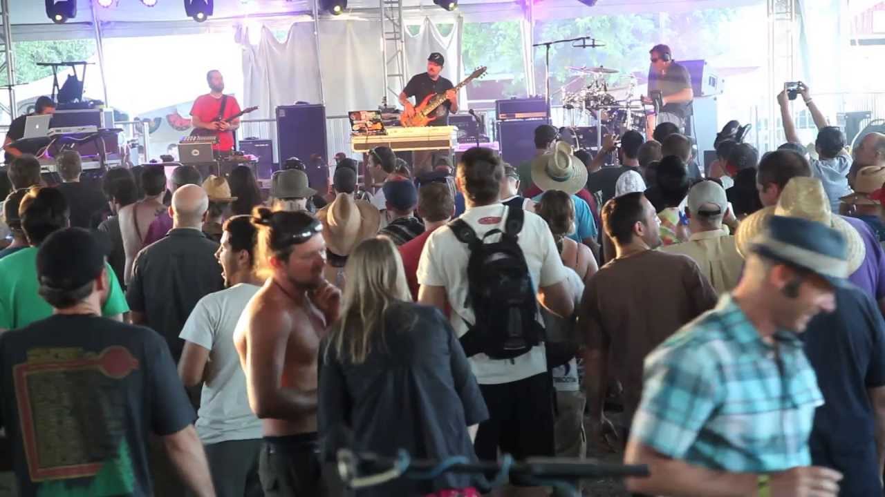 Octopus Nebula-Old School Days LIVE @ High Sierra 2013