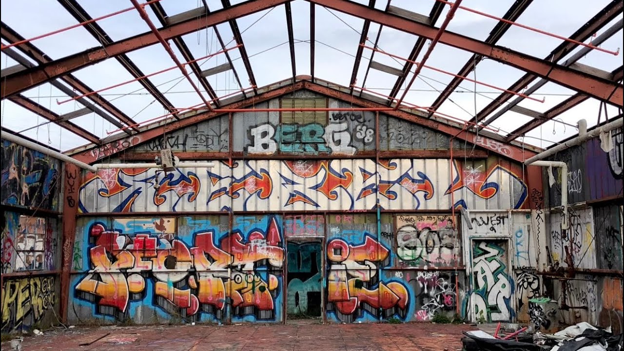 Treasure Island Graffiti 
