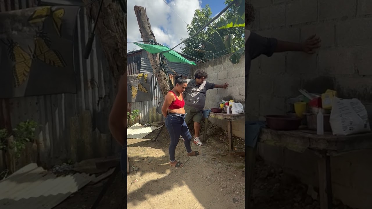 La mujer le entró a galleta al marido por que él no quería fregar los platos 