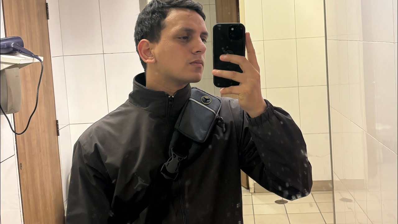 Hotel Ki Zindagi Shuru 😌 | Daily Vlog #foryou #vlog #chef #gym 