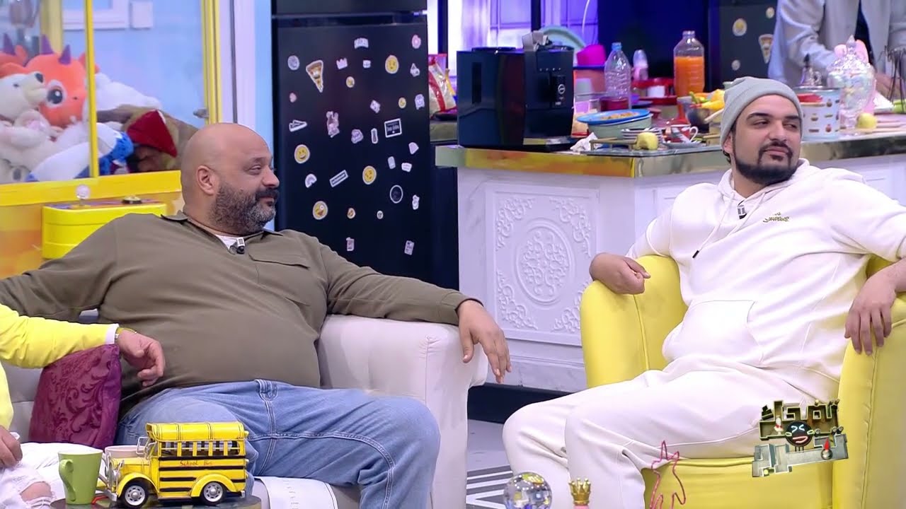 حوار بالفرنسية بين الشادلي و عزيز و جعفر 😅