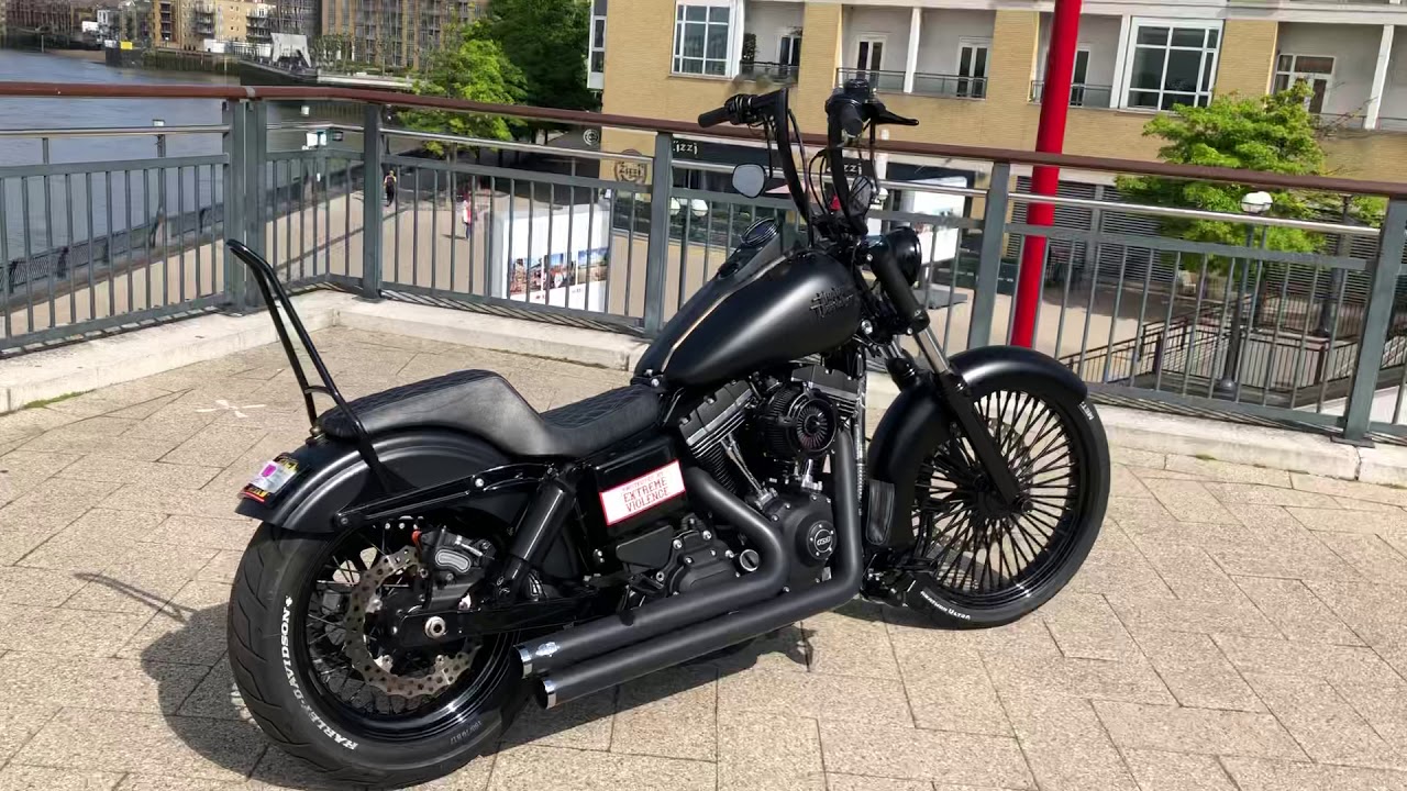 Dyna Street Bob Dark Custom 23”
