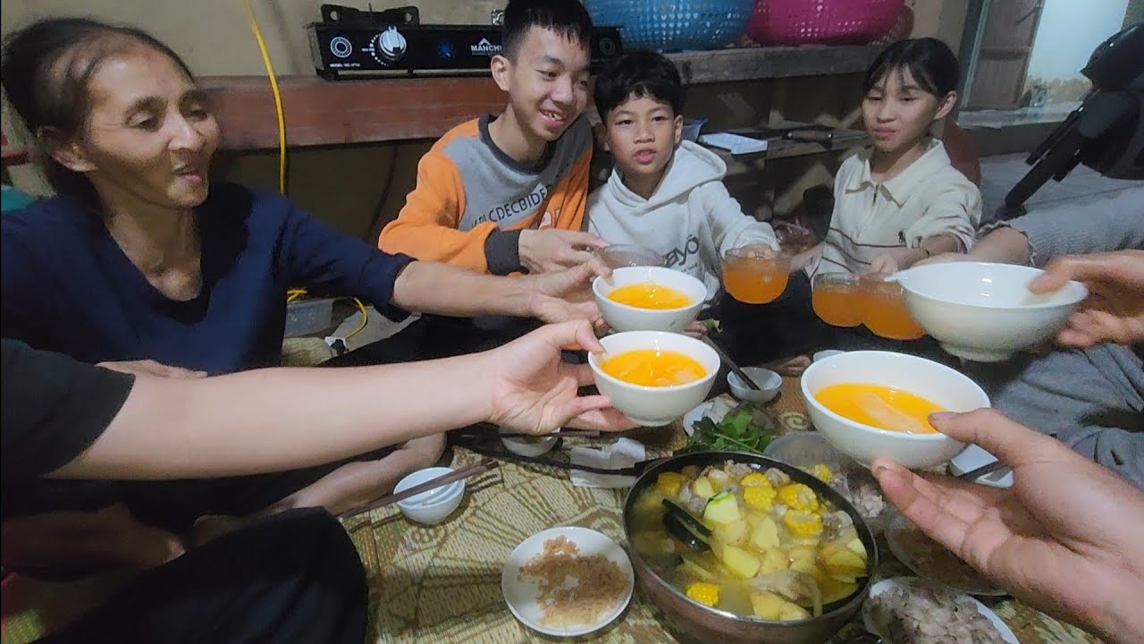 Ăn tết nhà diễn viên điện ảnh đi Hà Giang du xuân thăm sư phụ nguyễn tất thắng. Hoàng Hiền