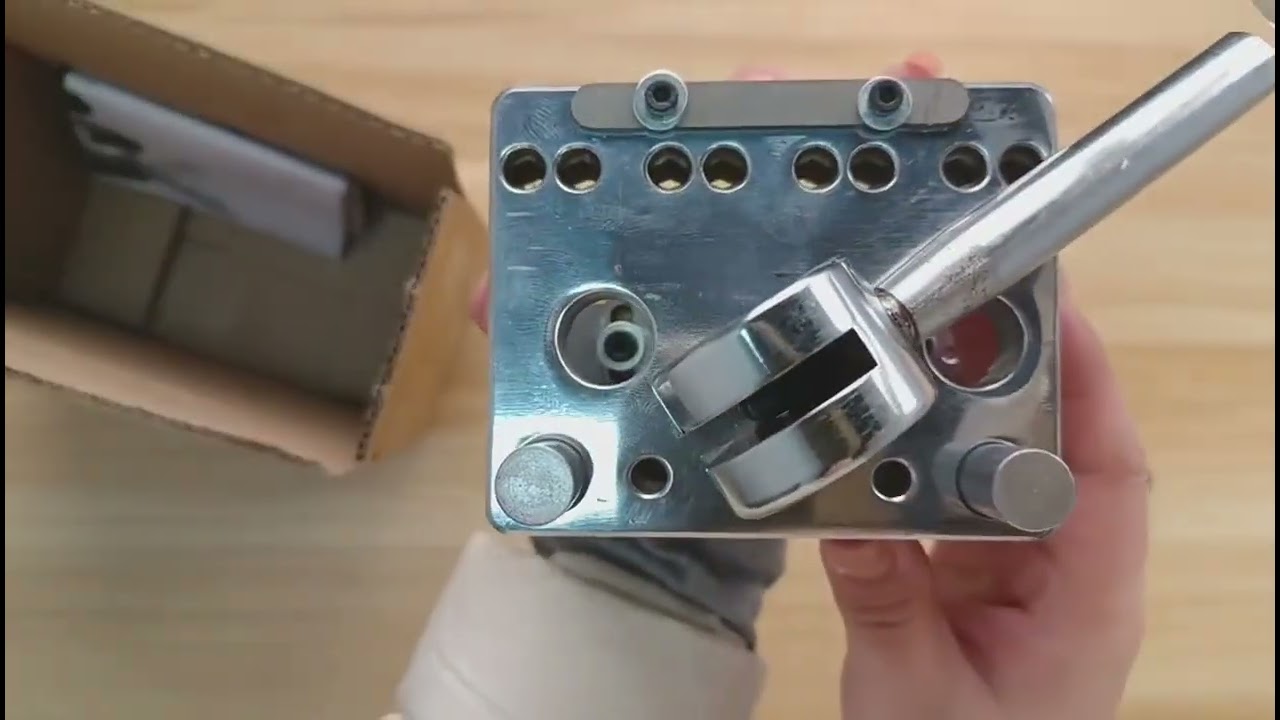 4 inch staple fastener tool