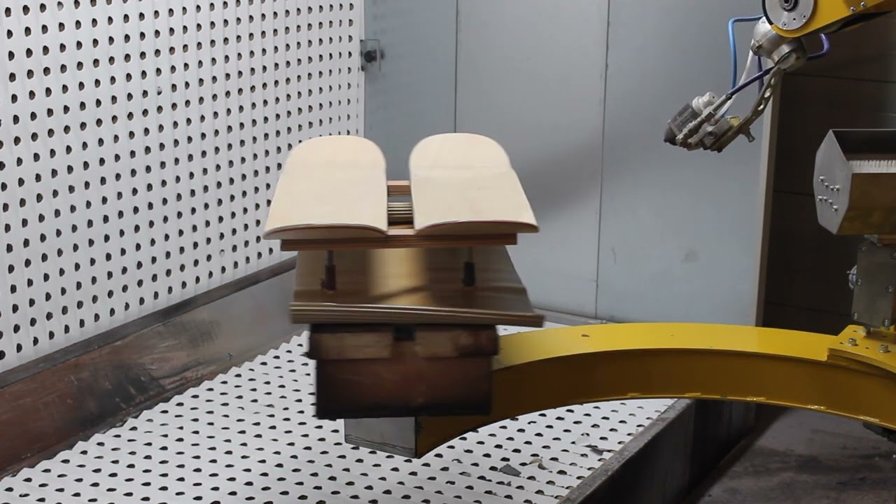 Martin SA | La teinte robotisée du Bois Multiplis